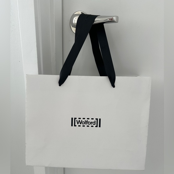 Classic Petite Wolford Shopping Bag - Picture 1 of 10
